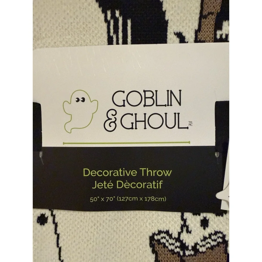 2026 New Goblin & Ghoul Halloween Ghost Reading Books Blanket 50x70 NWT Viral